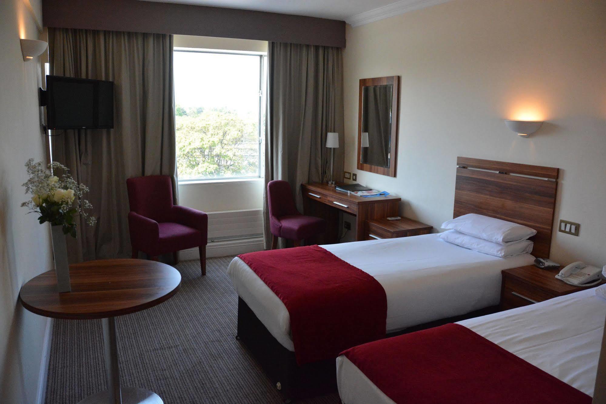 Maldron Hotel Merrion Road Dublin Exteriér fotografie